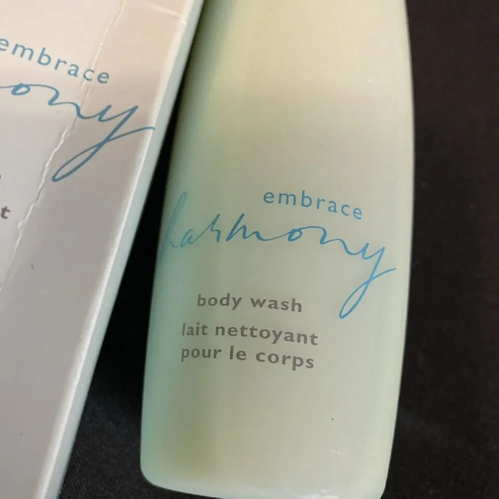 Mary Kay oz embrace